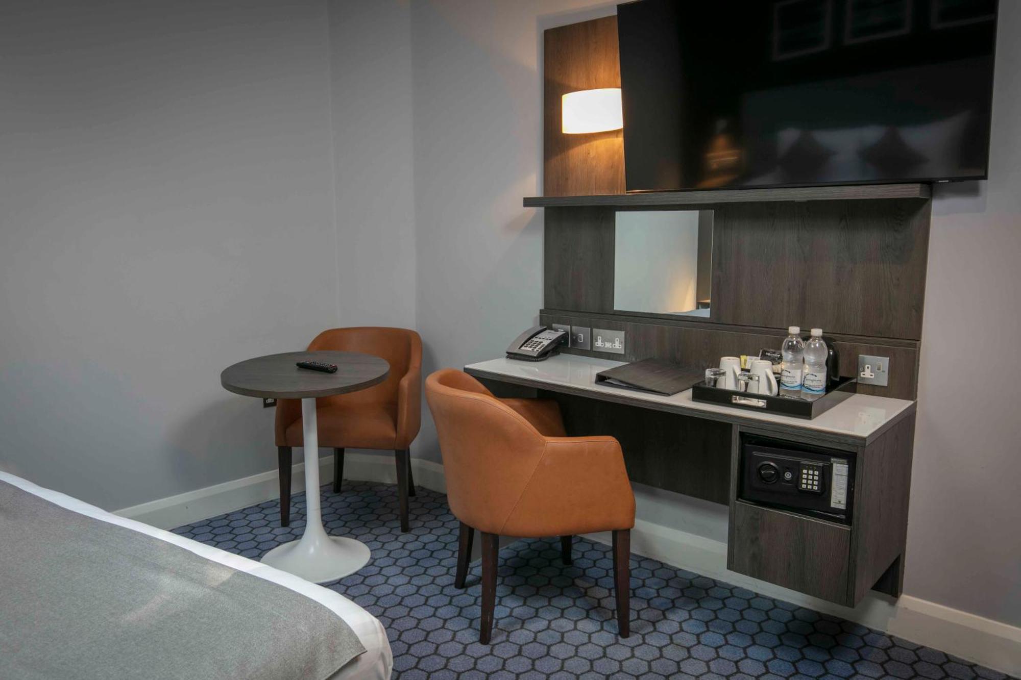 เบสต์ เวสเทิร์น พลัส วักซ์โฮลม์ โฮเต็ล Hotel ลอนดอน ภายนอก รูปภาพ